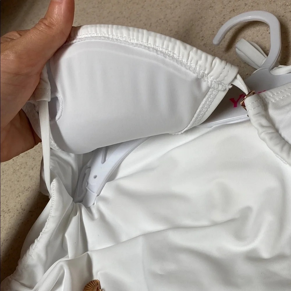 YMI White Bikini set with Star Details - Picture 4 of 9